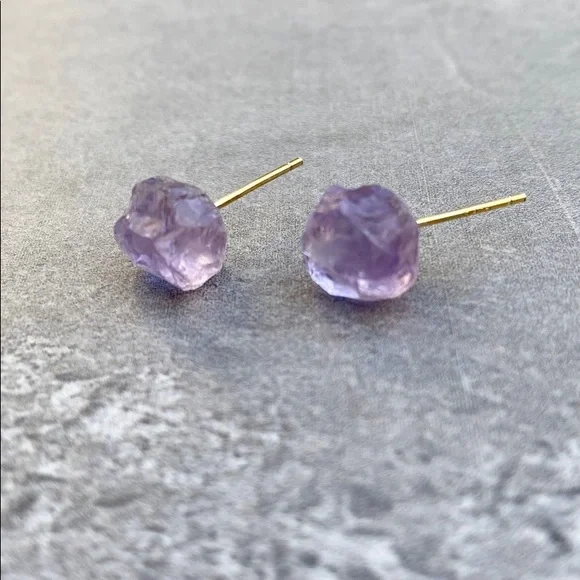π New Raw Light Amethyst Gemstone Earrings - Picture 6 of 9